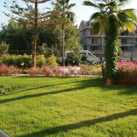 別荘 Tropicana G 2, 3 Bed Ground Floor On Corner Position In A 5 Star Community