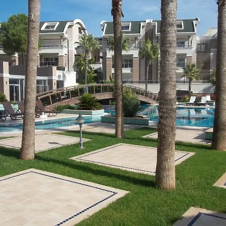 別荘 Tropicana G 2, 3 Bed Ground Floor On Corner Position In A 5 Star Community